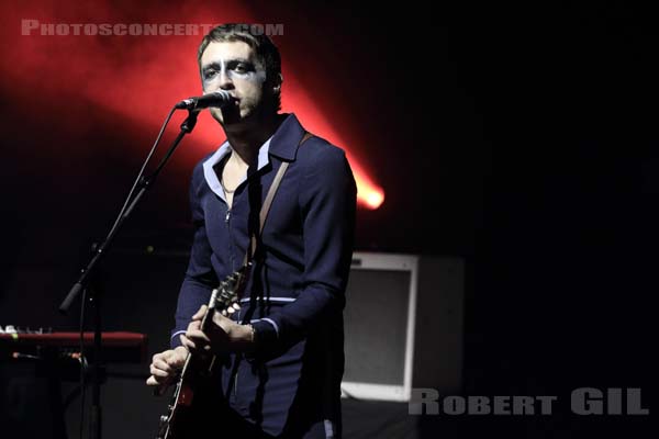 MILES KANE - 2018-10-04 - PARIS - La Cigale - 